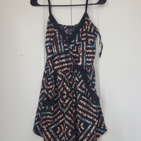 Pattern romper - Picture 1 of 2